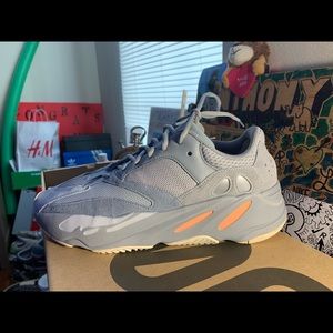 Yeezy 700 ‘Inertia’